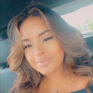 Meet your Posher, Jinny